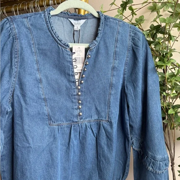 Nicole Miller boho Denim Blouse with Button Accents NWT - Picture 3 of 7